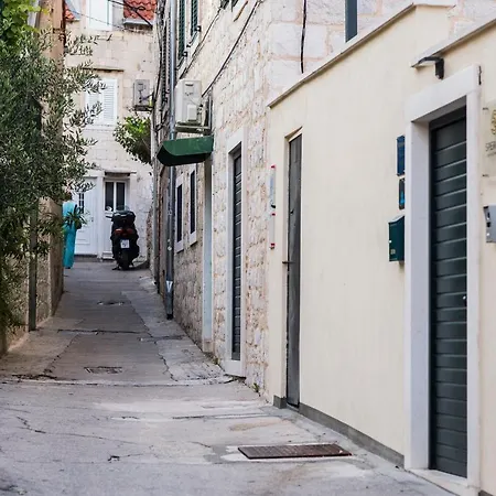 Apartment Memento - In The Heart Of Old Town Split